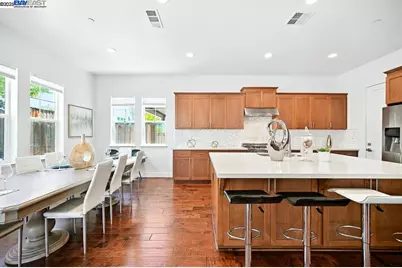 2100 Carbondale, Dublin, CA 94568 - Photo 12