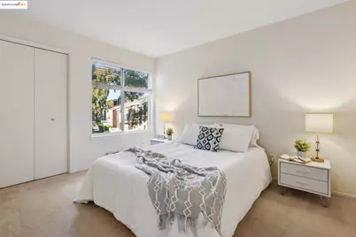 104 Marina Lakes Dr, Richmond, CA 94804 - Photo 16