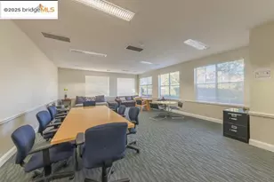 104 Marina Lakes Dr, Richmond, CA 94804 - Photo 28