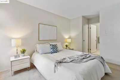 104 Marina Lakes Dr, Richmond, CA 94804 - Photo 18