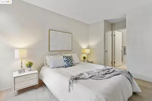 104 Marina Lakes Dr, Richmond, CA 94804 - Photo 18