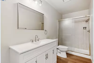 1042 Mangrove Ln, Alameda, CA 94502 - Photo 30
