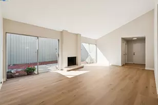 1042 Mangrove Ln, Alameda, CA 94502 - Photo 26