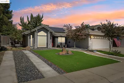 217 Sandpiper Dr, Galt, CA 95632 - Photo 1