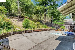 2048-2050 Donald Dr, Moraga, CA 94556 - Photo 22