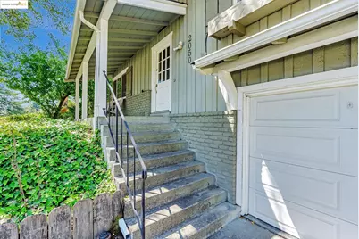2048-2050 Donald Dr, Moraga, CA 94556 - Photo 16