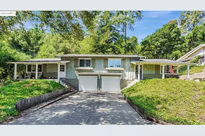 2050 Donald Dr, Moraga, CA 94556 - Photo 2