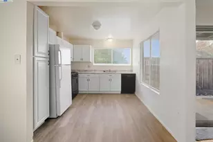 355 Parkview Terrace, Vallejo, CA 94589 - Photo 6