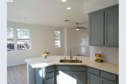 1150 Summer Ln, Richmond, CA 94806 - Photo 8