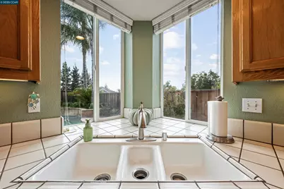 713 Tennyson Dr, Livermore, CA 94551 - Photo 32