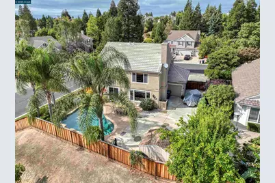 713 Tennyson Dr, Livermore, CA 94551 - Photo 4