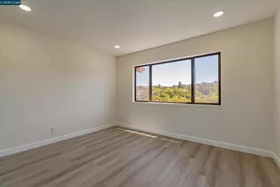 25676 University Ct #323, Hayward, CA 94542 - Photo 34