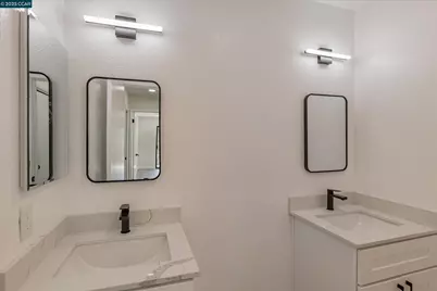 25676 University Ct #323, Hayward, CA 94542 - Photo 36