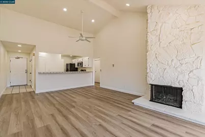 25676 University Ct #323, Hayward, CA 94542 - Photo 12