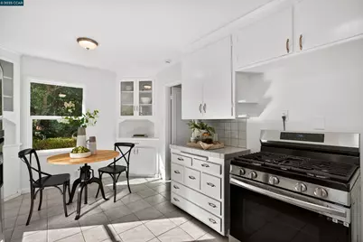 123 Orchard Rd, Orinda, CA 94563 - Photo 12