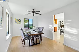 109 Oak Ct, Hercules, CA 94547 - Photo 8