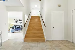 109 Oak Ct, Hercules, CA 94547 - Photo 24