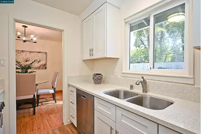 107 Doris Dr, Pleasant Hill, CA 94523 - Photo 28