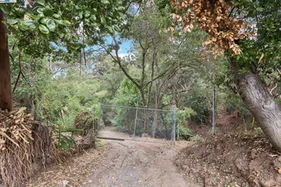 0 Hidden Oaks Dr, Hayward, CA 94541 - Photo 22