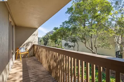 1131 Via Alamosa, Alameda, CA 94502 - Photo 36