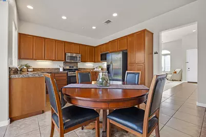 655 Ray St, Brentwood, CA 94513 - Photo 10