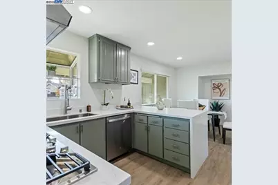 3184 Waugh Place, Fremont, CA 94536 - Photo 6