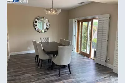 300 Eagle Nest Ln, Danville, CA 94506 - Photo 2