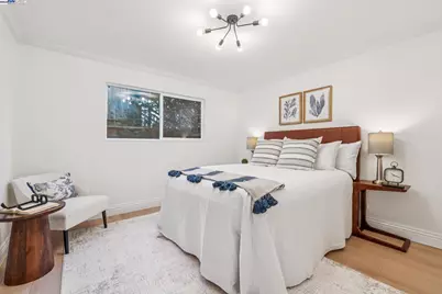 5242 Miles Avenue #C, Oakland, CA 94618 - Photo 18
