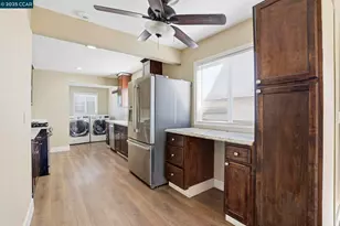 2555 Orange St, Martinez, CA 94553 - Photo 8