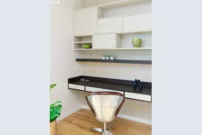 222 Broadway #1204, Oakland, CA 94607 - Photo 6