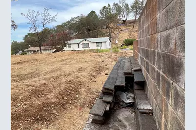 1069 Headlands Dr, Napa, CA 94558 - Photo 16