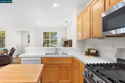 2805 Euclid Ave, Concord, CA 94519 - Photo 18