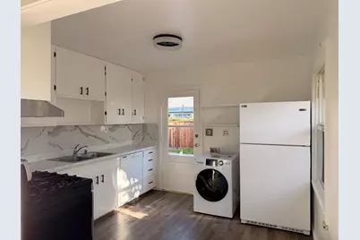 108 Cypress St #D, Alameda, CA 94501 - Photo 8