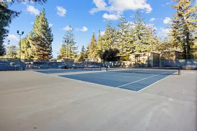 505 Cypress Point Drive #137, Mountain View, CA 94043 - Photo 36