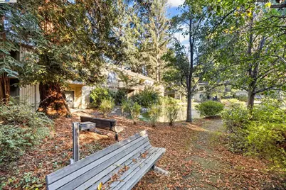 505 Cypress Point Drive #137, Mountain View, CA 94043 - Photo 30