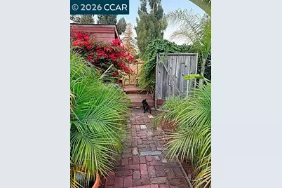 362 Summit Ct, Pinole, CA 94564 - Photo 38