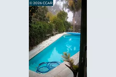 362 Summit Ct, Pinole, CA 94564 - Photo 14