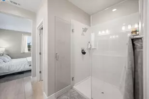 1605 Radiance Ln, Modesto, CA 95356 - Photo 20