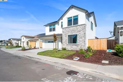 1605 Radiance Ln, Modesto, CA 95356 - Photo 34