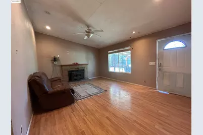 148 Yarmouth Ct, Vacaville, CA 95687 - Photo 20