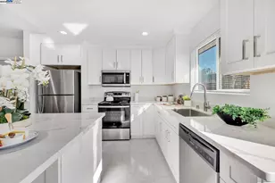 2834 White Acres Dr, San Jose, CA 95148 - Photo 18