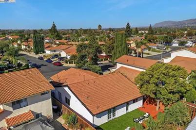 2834 White Acres Dr, San Jose, CA 95148 - Photo 42