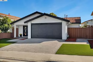 2834 White Acres Dr, San Jose, CA 95148 - Photo 2