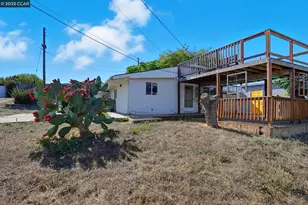 1207 1/2 Warren Ave, Vallejo, CA 94591 - Photo 2