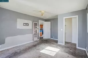 1207 1/2 Warren Ave, Vallejo, CA 94591 - Photo 14