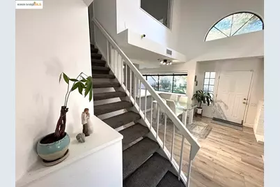 2561 Yerba Bank Ct #0, San Jose, CA 95121 - Photo 18