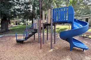 2561 Yerba Bank Ct, San Jose, CA 95121 - Photo 46