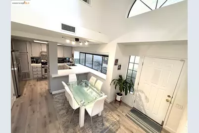 2561 Yerba Bank Ct #0, San Jose, CA 95121 - Photo 14