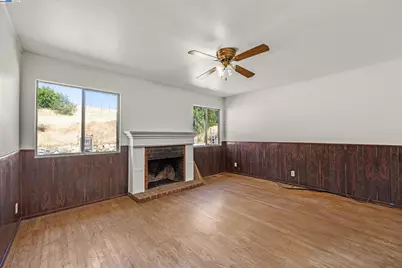 16881 Midway Rd, Tracy, CA 95377 - Photo 12