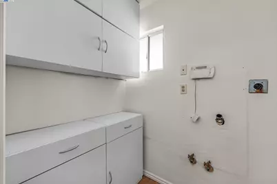 16881 Midway Rd, Tracy, CA 95377 - Photo 22